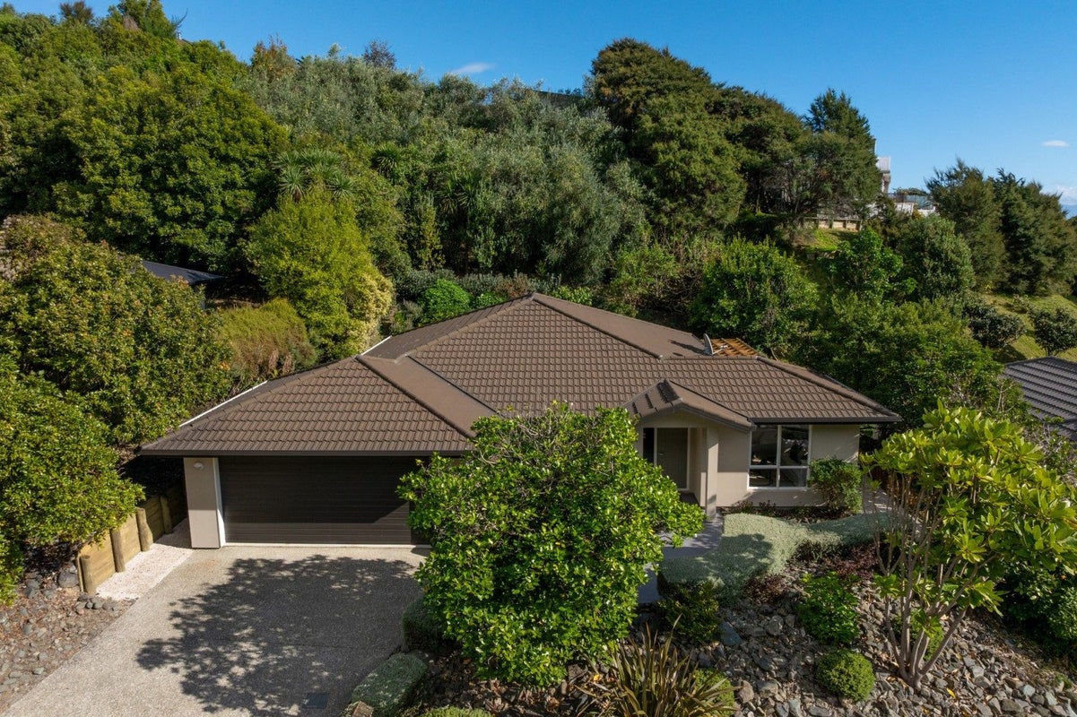 28 Farleigh Street, Atawhai, Nelson - Carousel 23
