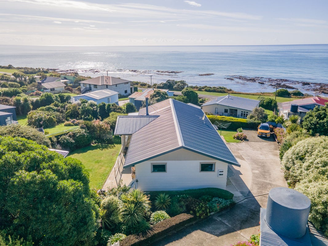 21 Nasmyth Street, Kakanui - Carousel 1