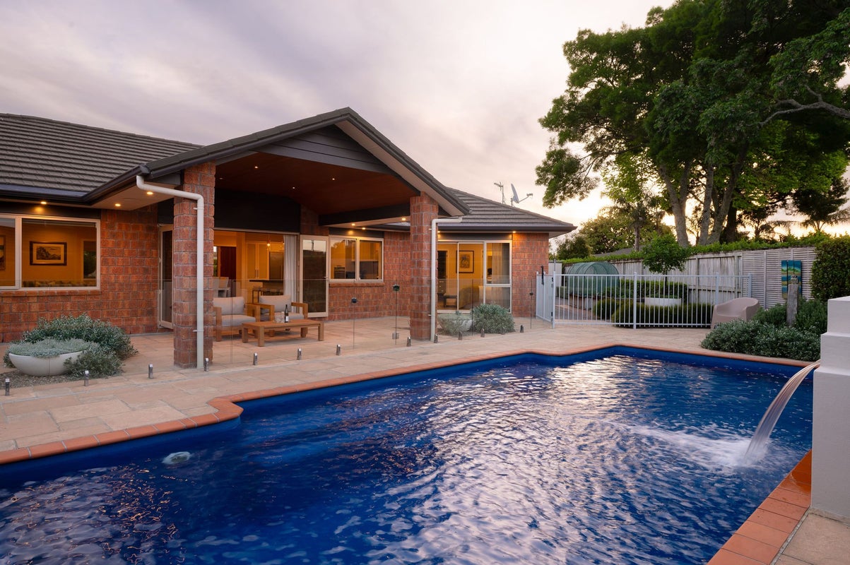 1840C River Road, Flagstaff, Hamilton - Carousel 1