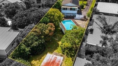 13 Royal Road, Massey, Auckland - Carousel 1