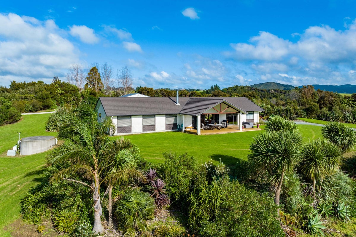 34 Spioenkop Road, Mangawhai, Kaiwaka - Carousel 1