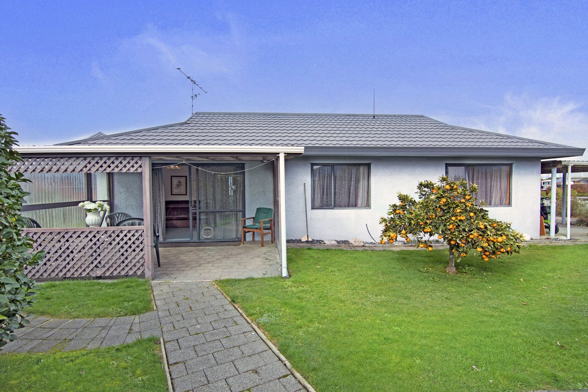 38 Naumai Street, Motueka - Carousel 1