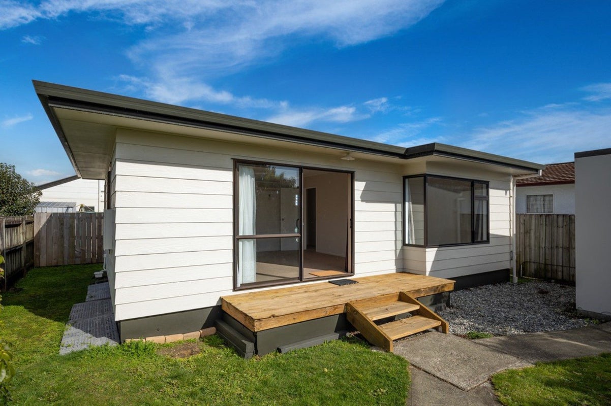 33 Green Street, Tahunanui, Nelson - Carousel 2