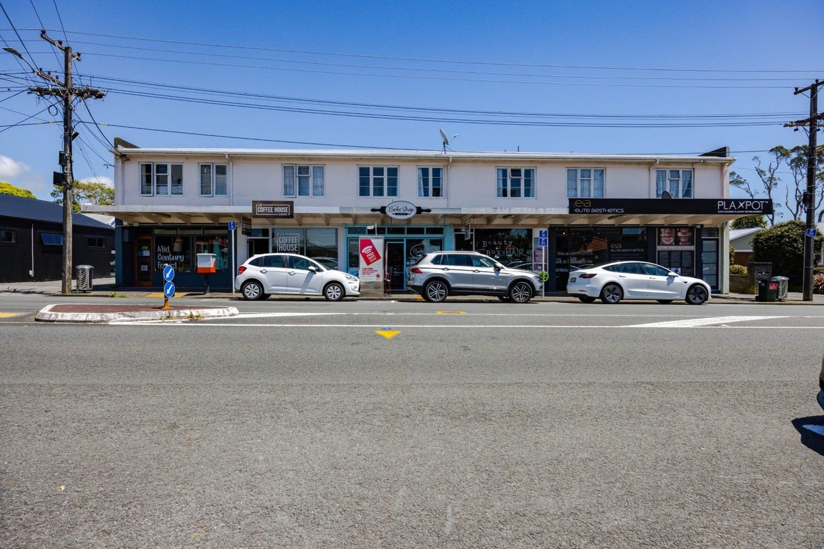 65E Govett Avenue, Frankleigh Park, New Plymouth - Carousel 17