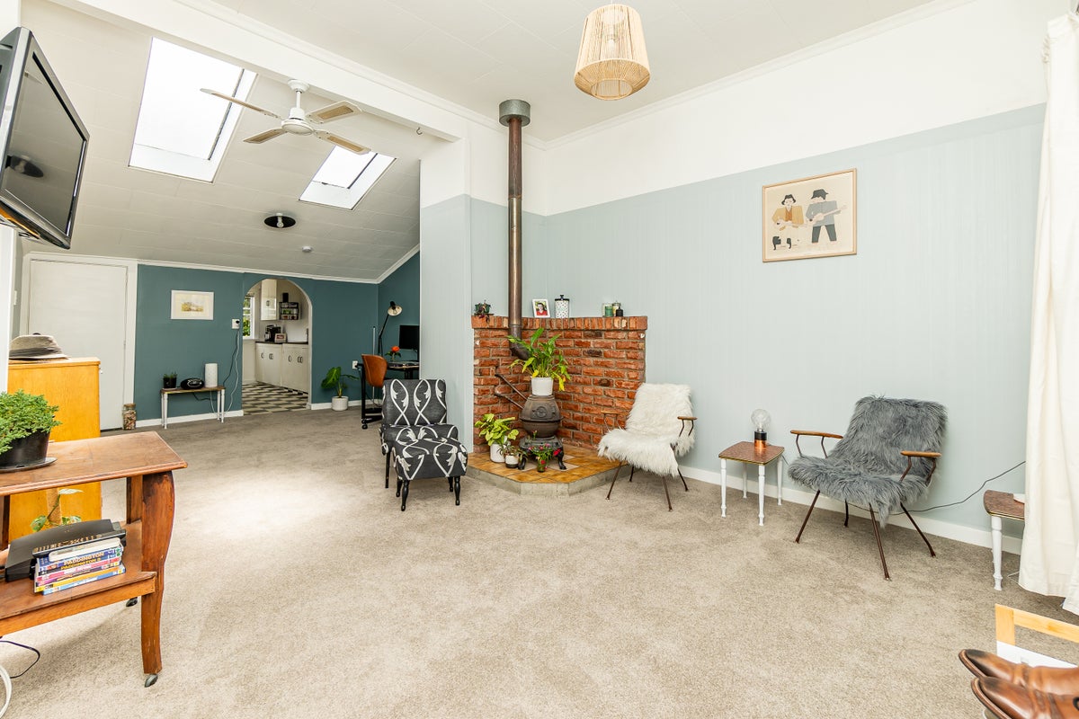 57 Heaton Street, Parkside, Timaru - Carousel 2