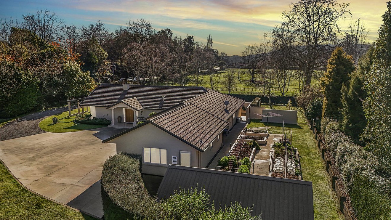 1/35 Hydro Road, Karapiro, Hamilton - Carousel 1