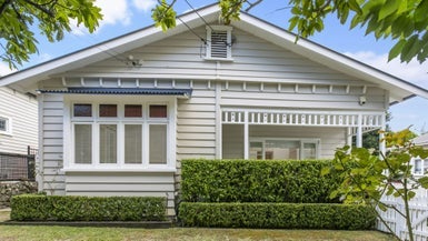 32 Milton Road, Mount Eden, Auckland - Carousel 1