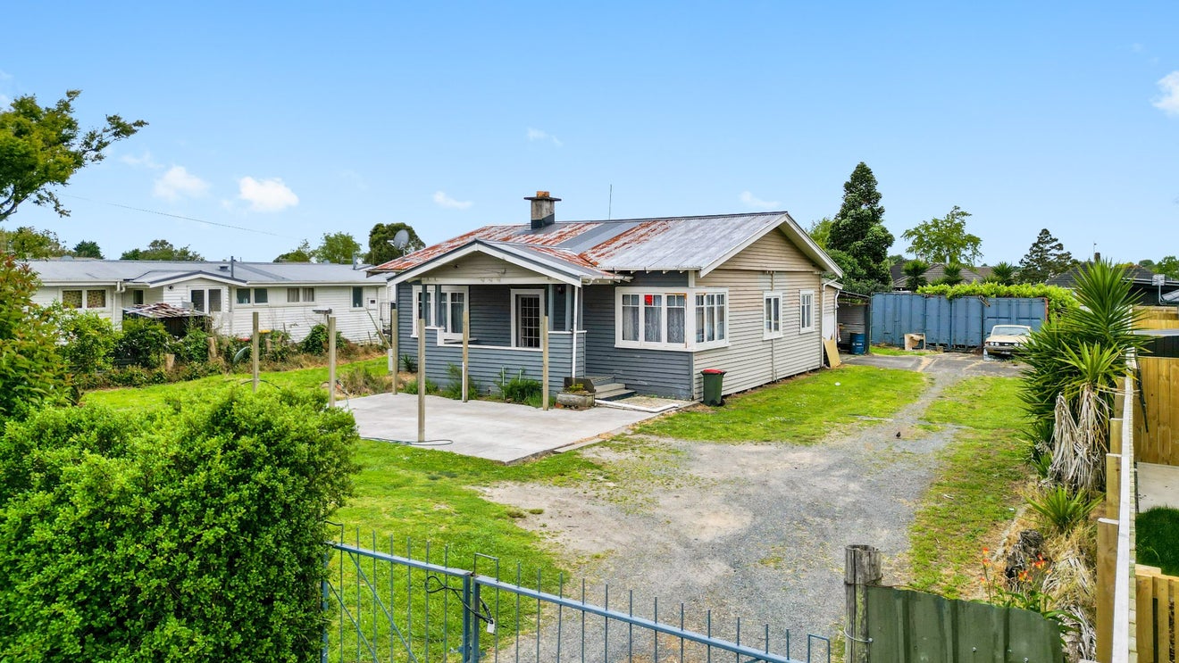300 Peachgrove Road, Fairfield, Hamilton - Carousel 6