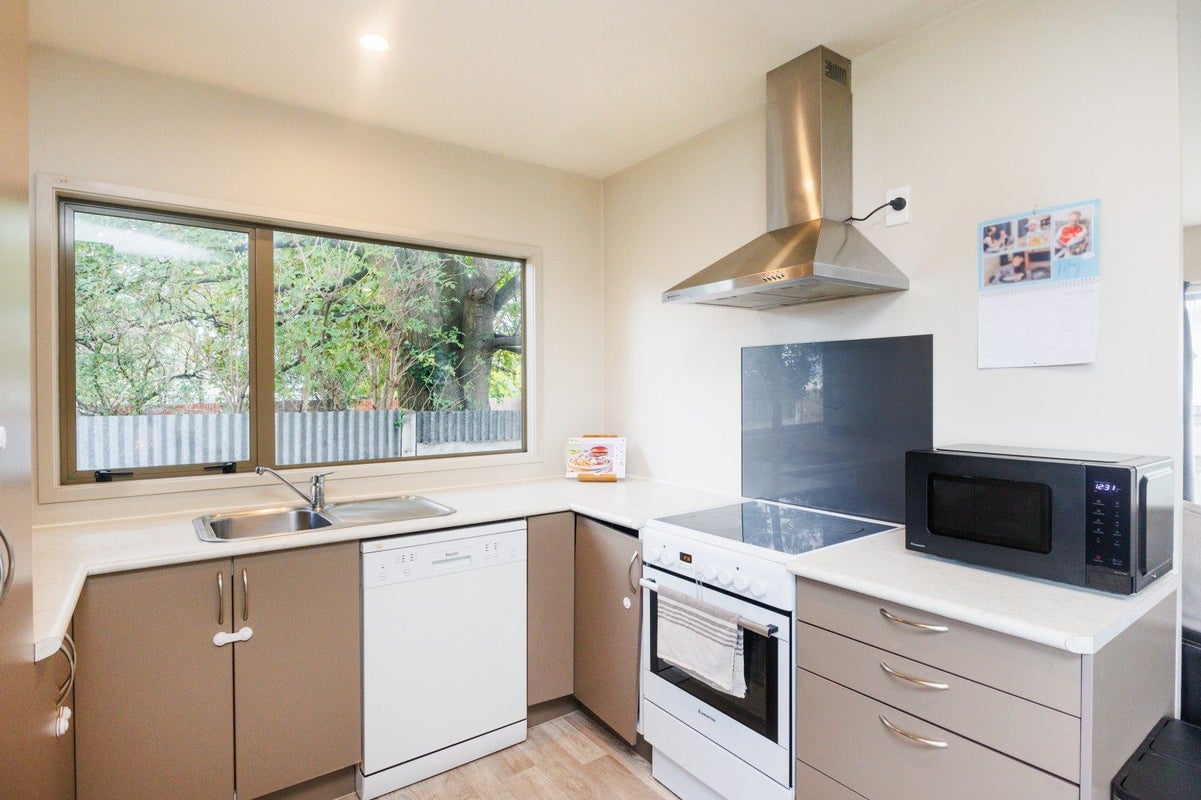 47B Leeds Street, Milson, Palmerston North - Carousel 2