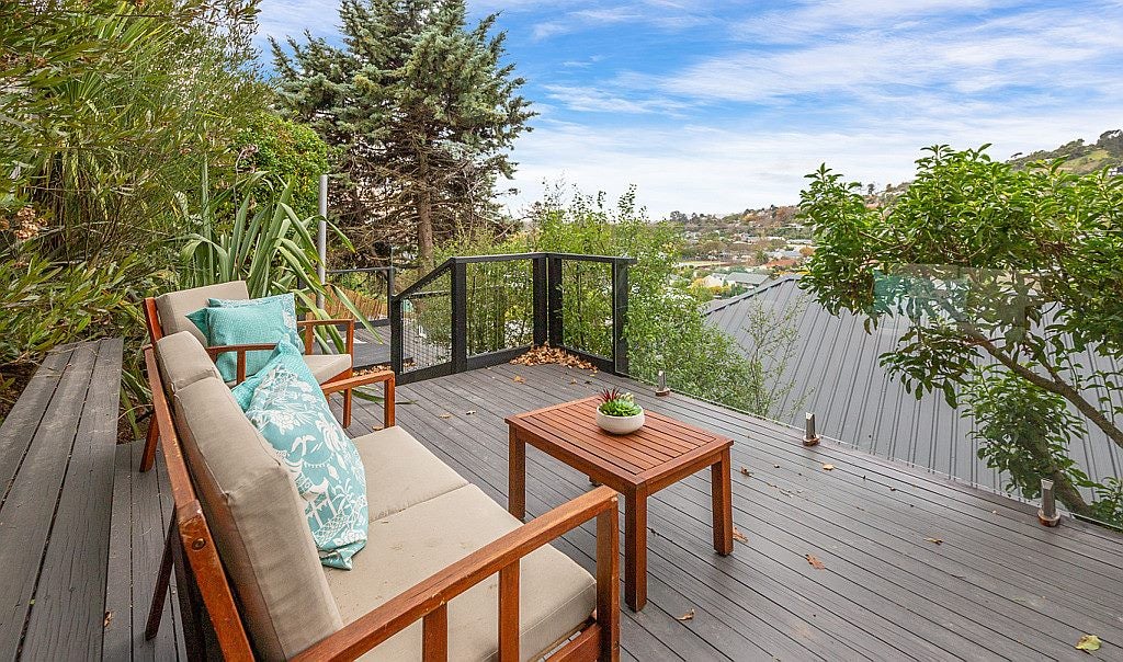 40A Albert Terrace, Saint Martins, Christchurch - Carousel 2