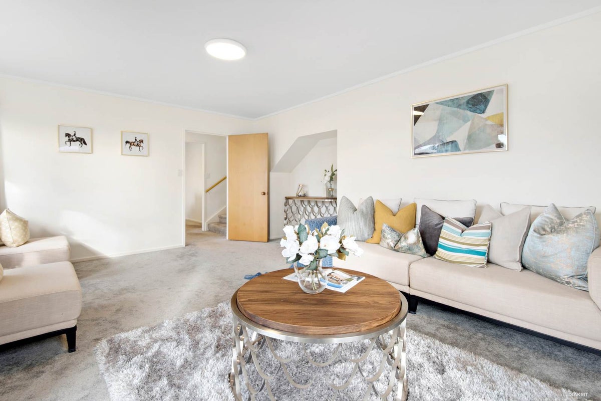 3/10 Bolton Street, Blockhouse Bay, Auckland - Carousel 2