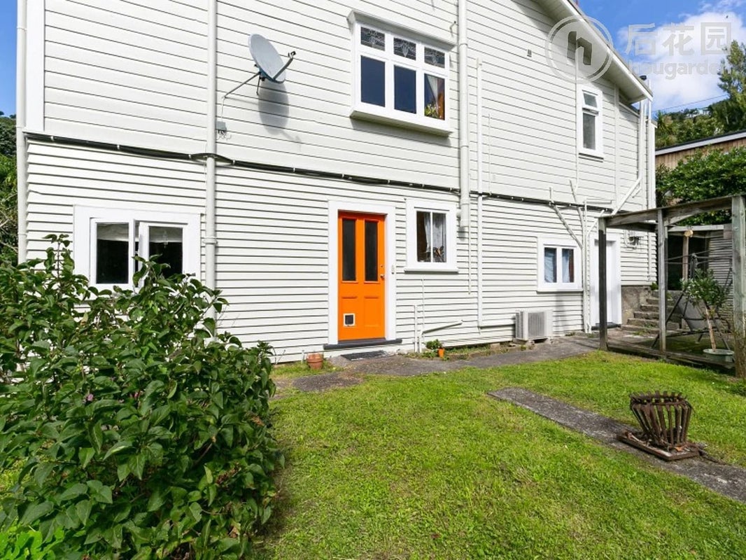 3/16 Balfour Street, Mornington, Wellington - Carousel 1