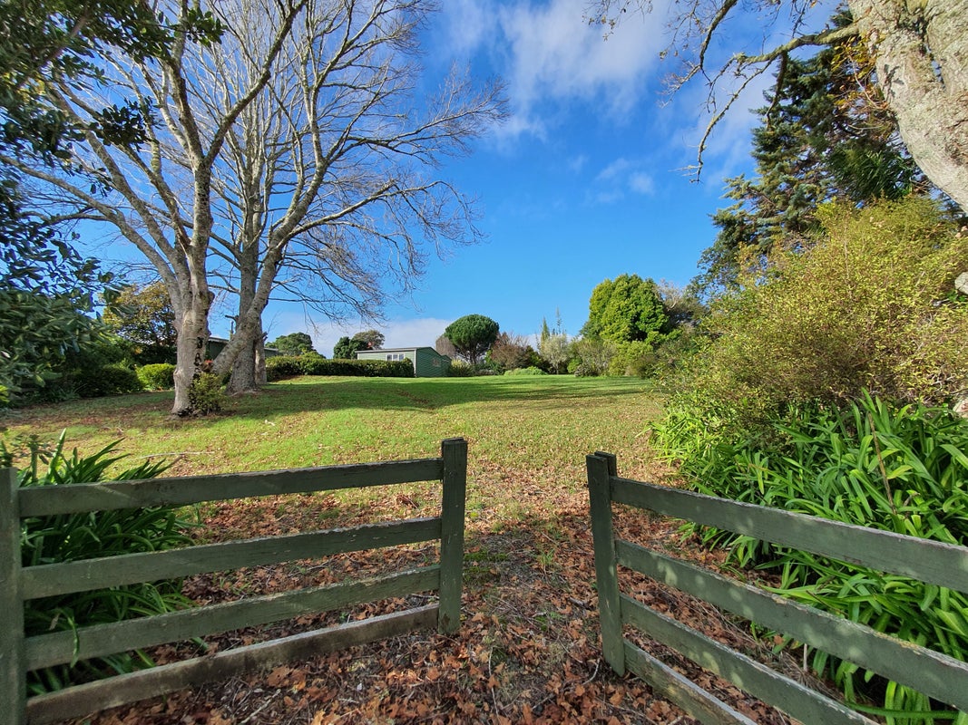 1124 Sandspit Road, Sandspit, Warkworth - Carousel 2