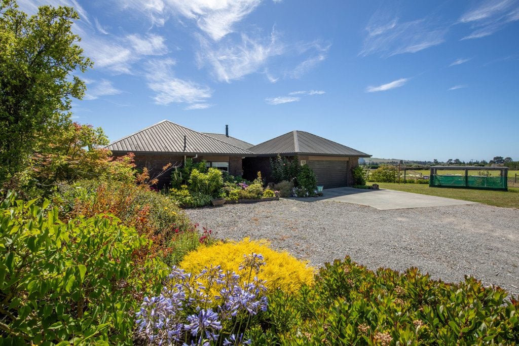 215 Reserve Road, Balcairn, Amberley - Carousel 1