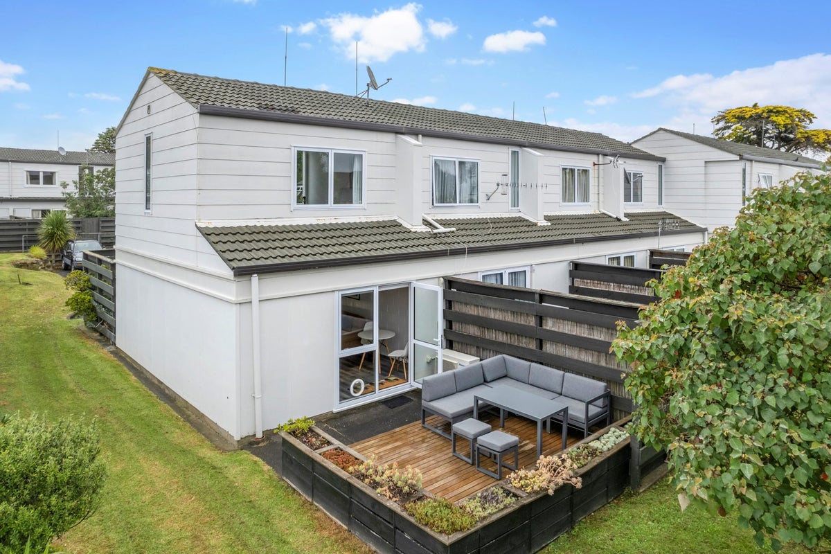 24/111 Melrose Road, Mount Roskill, Auckland - Carousel 1