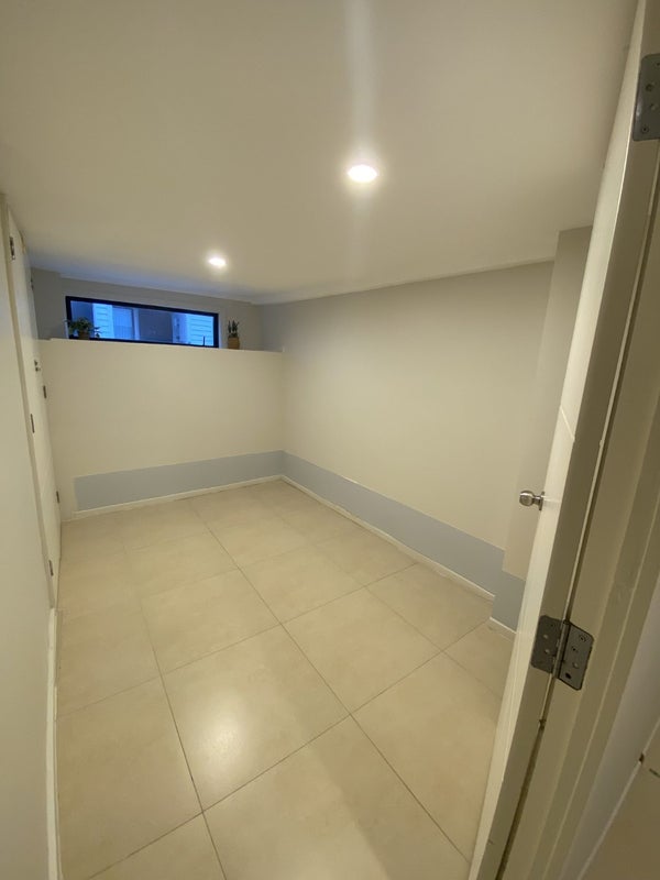 86D Kelman Road, Kelston, Auckland - Carousel 24