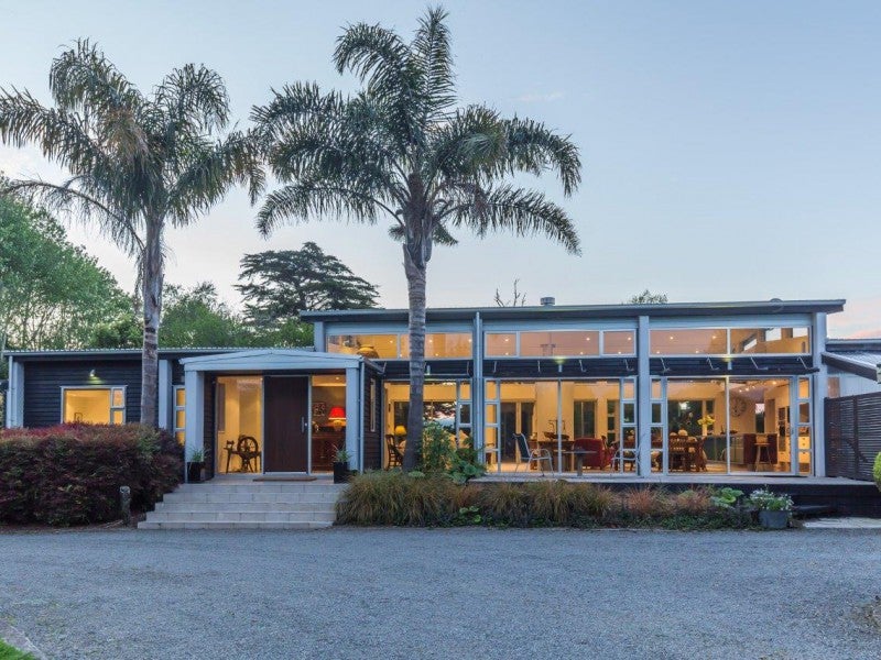 55 Kahukura Avenue, Waitarere Beach, Levin - Carousel 1