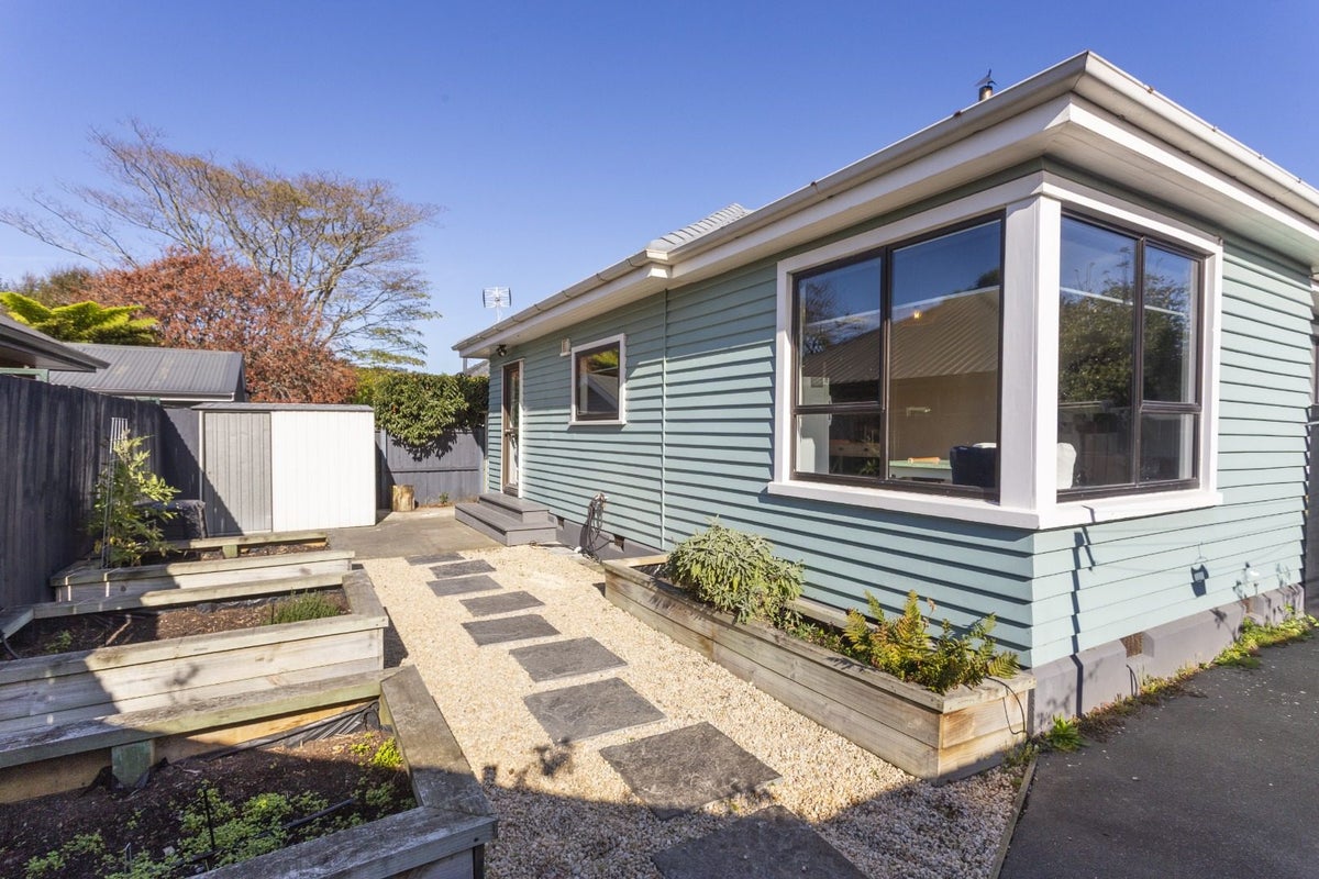 7B Earl Street, Hillsborough, Christchurch - Carousel 20
