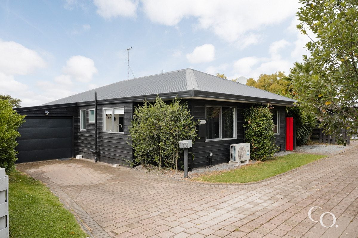 10A College Place, Poike, Tauranga - Carousel 1