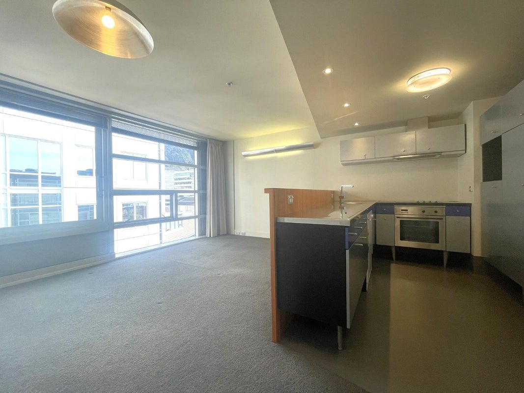 103/43 Mulgrave Street, Thorndon, Wellington - Carousel 2