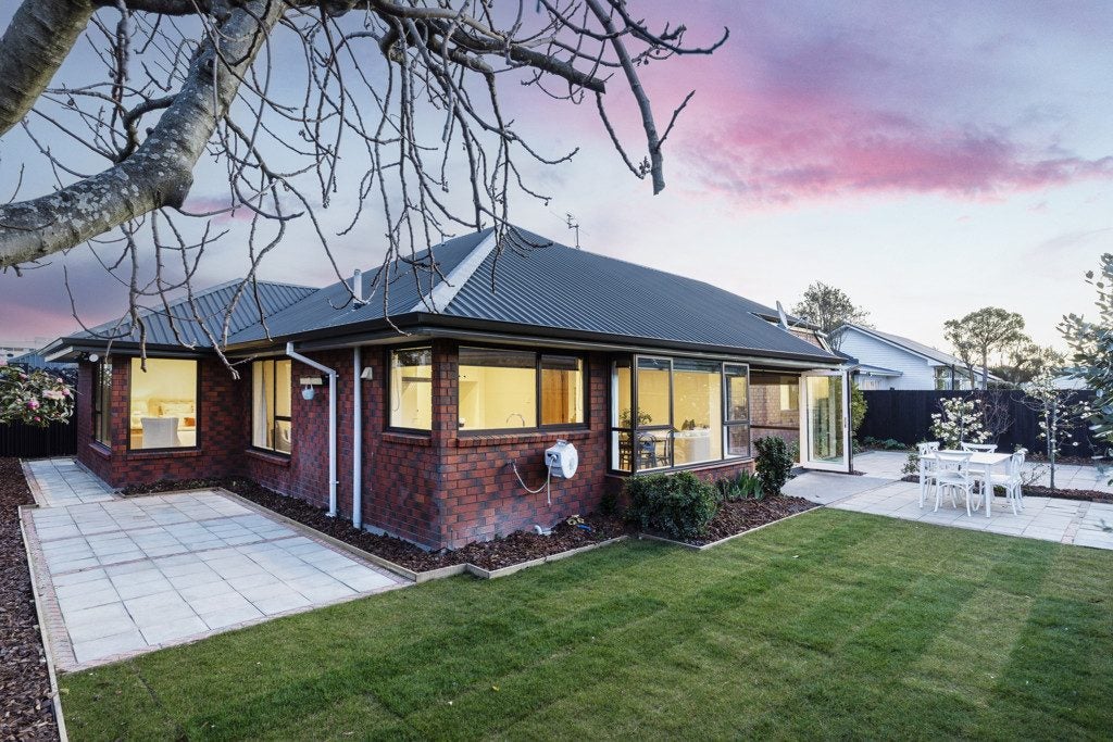 6D Rimu Street, Riccarton, Christchurch City, Canterbury - Carousel 1