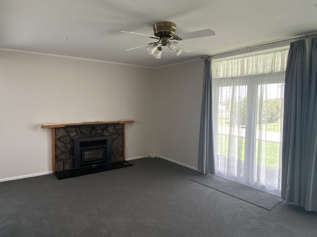 24 Huxley Road, Outer Kaiti, Gisborne - Carousel 2