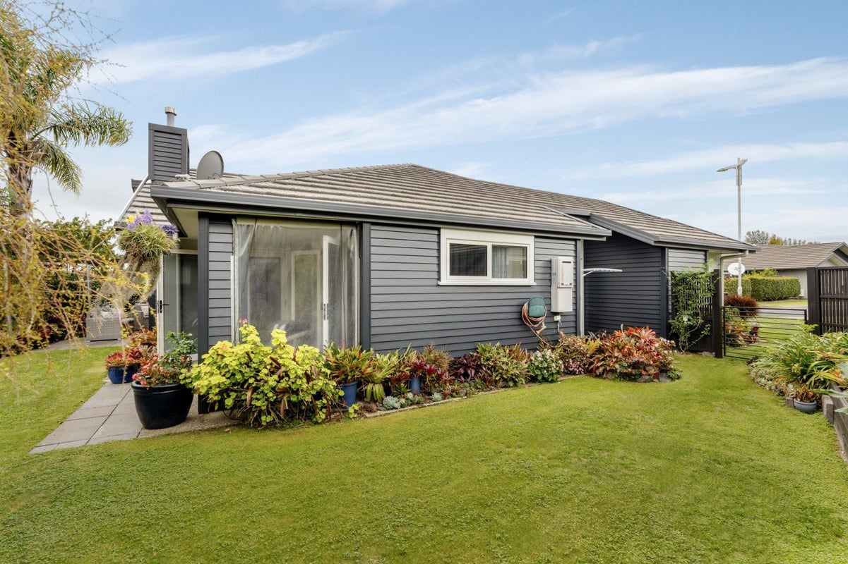21 Bridgewater Way, Pyes Pa, Tauranga - Carousel 14