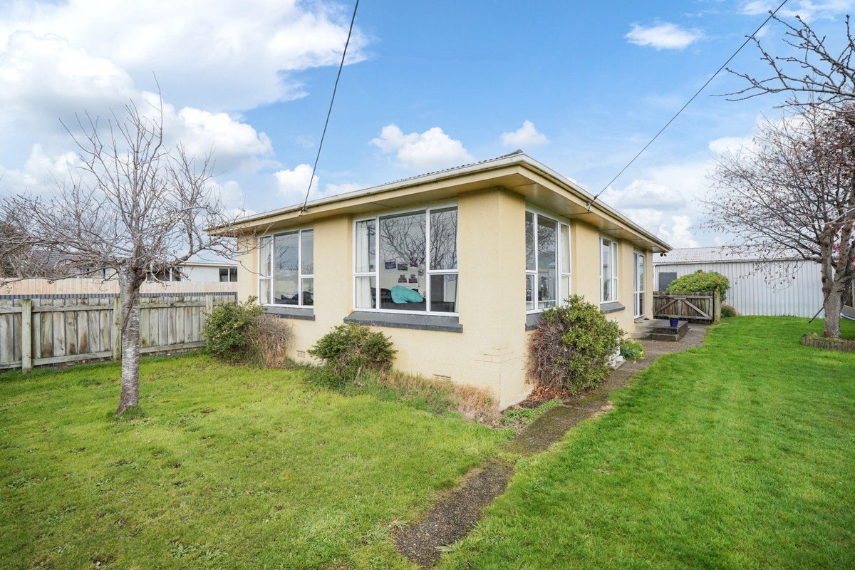 58 Paterson Street, Grasmere, Invercargill - Carousel 1
