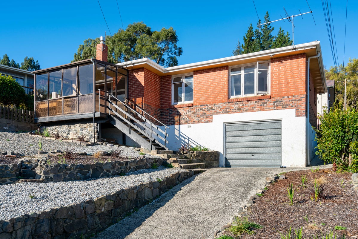 34 Hocken Street, Kenmure, Dunedin - Carousel 1