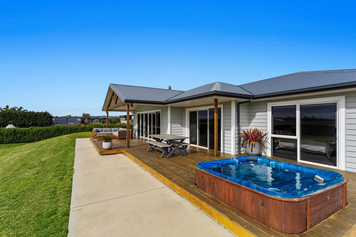 122F Powdrell Road, Thornton, Whakatane - Carousel 1