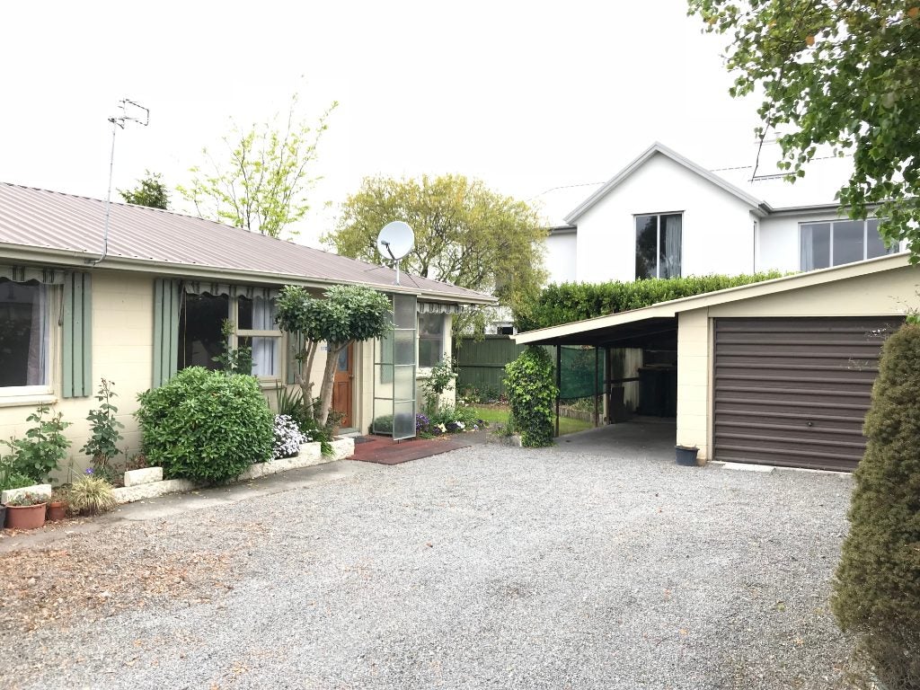 2/170 Idris Road, Strowan, Christchurch - Carousel 1