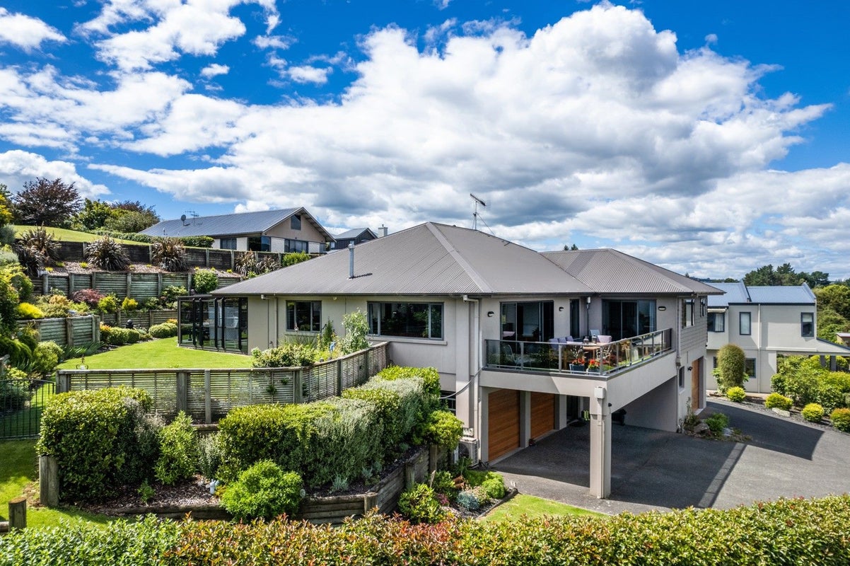 2 Julies Way, Rangatira Park, Taupo - Carousel 1