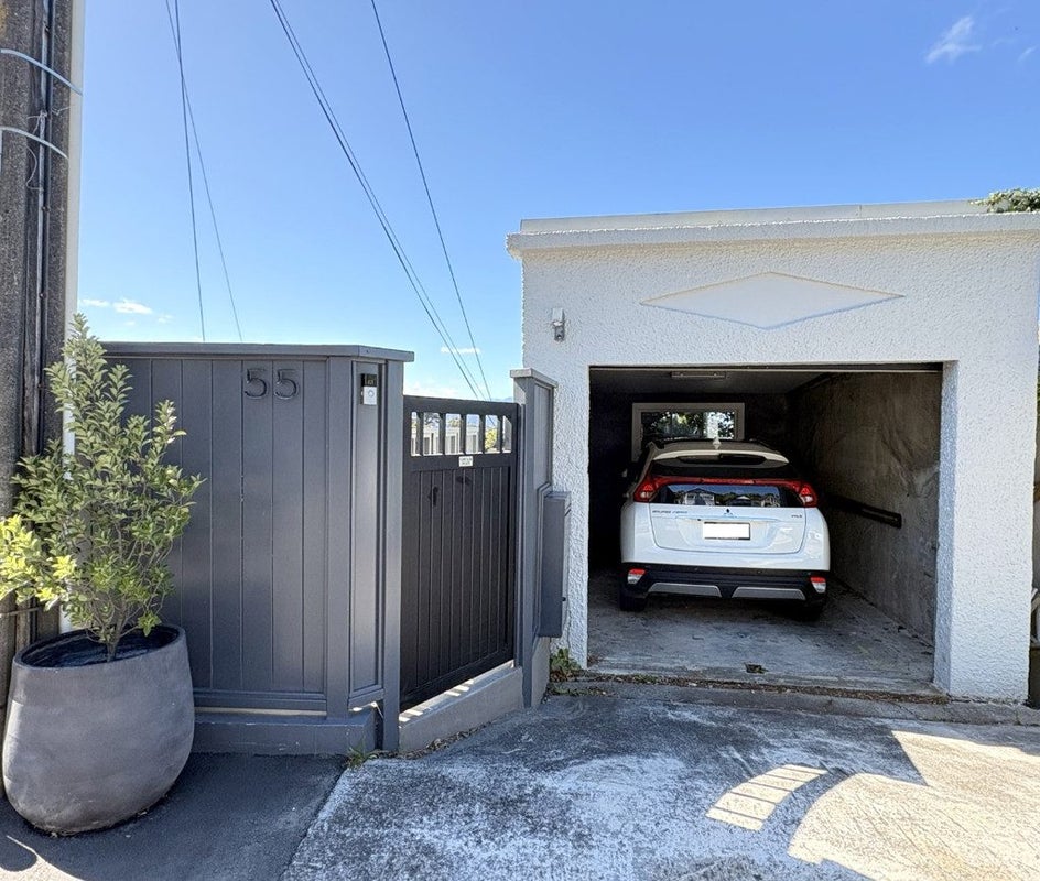 55 Rakau Road, Hataitai, Wellington - Carousel 34