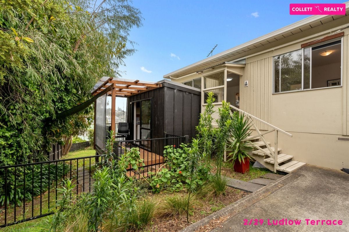2/29 Ludlow Terrace, Totara Vale, Auckland - Carousel 2