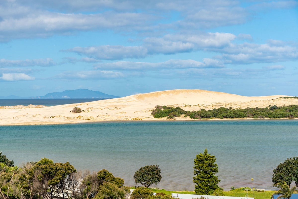 70 Cheviot Street, Mangawhai Heads, Mangawhai - Carousel 2