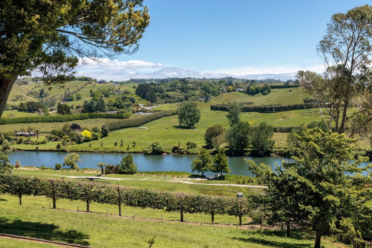 3 Kelston Way, Tauriko, Tauranga - Carousel 2