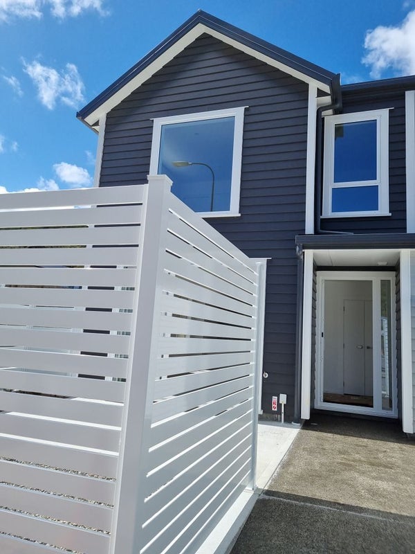47 Te Ara o Puakawe, Wainuiomata, Lower Hutt - Carousel 2