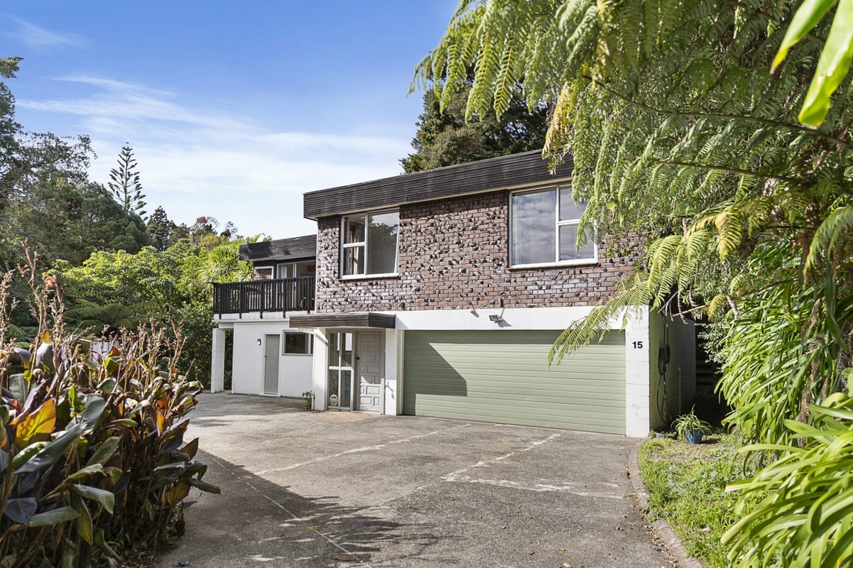 15 Beeche Place, Birkdale, Auckland - Carousel 1