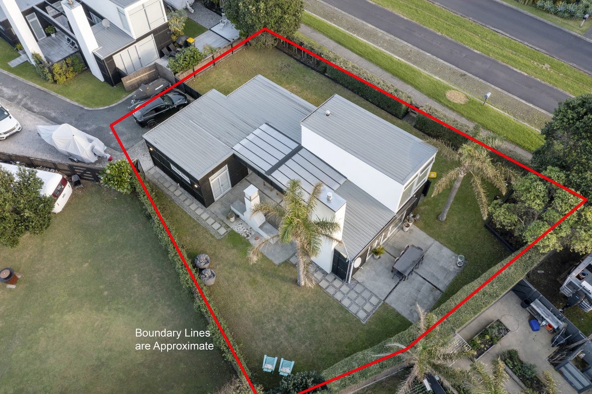 2/189 Mangatawhiri Road, Omaha, Auckland - Carousel 1