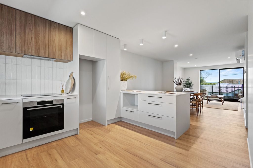 146A Edgeware Road, St Albans, Christchurch - Carousel 1