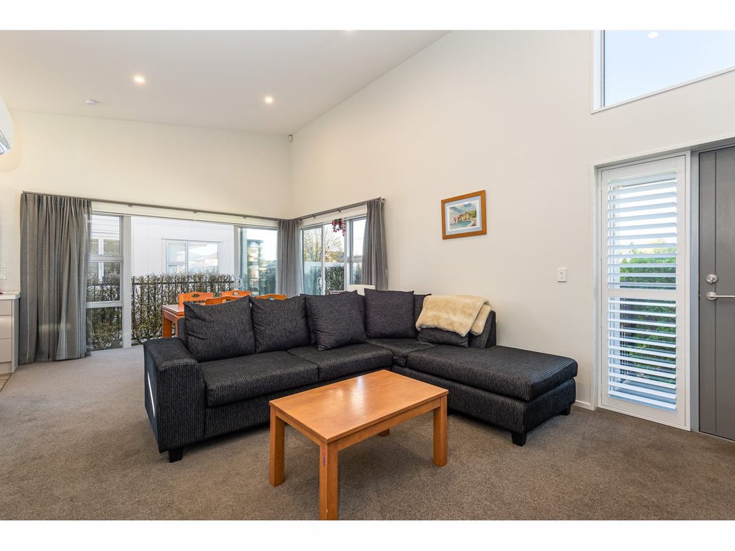 3/97 Packe Street, Edgeware, Christchurch - Carousel 2