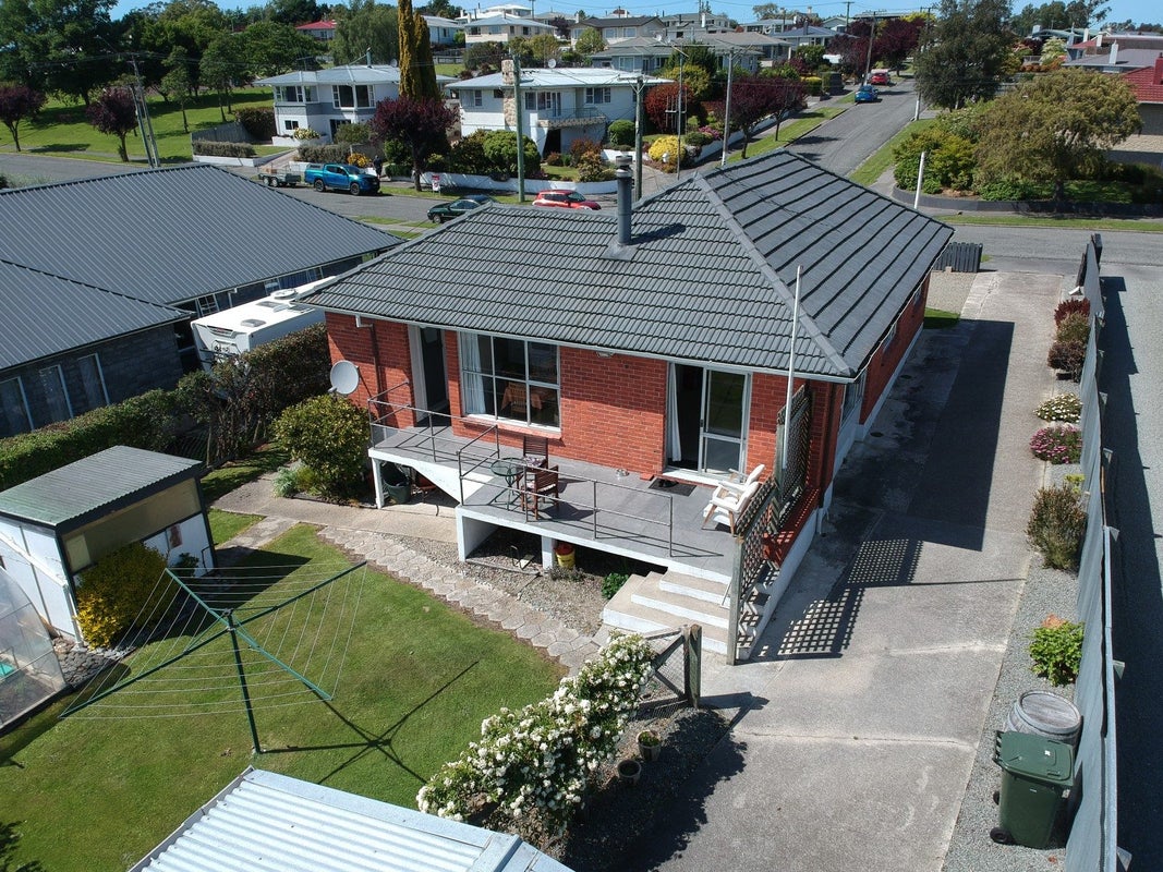 30 Hayle Street, Holmes Hill, Oamaru - Carousel 1