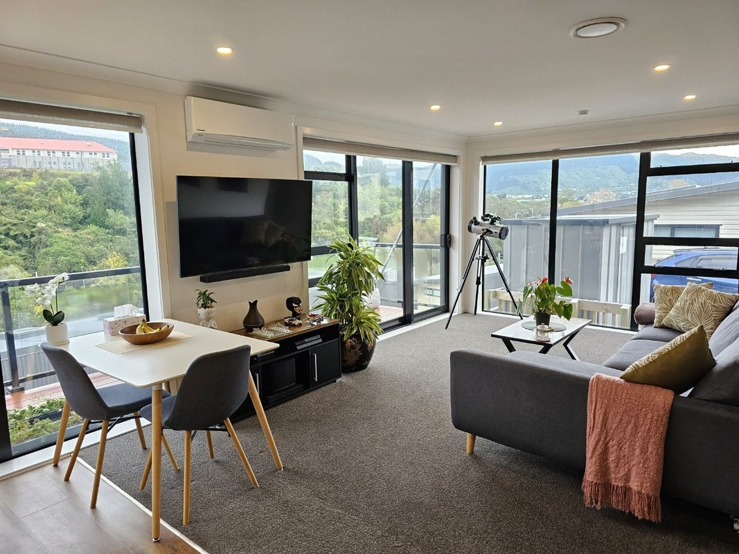 10 Ara Patukawenga, Tawa, Wellington - Carousel 2