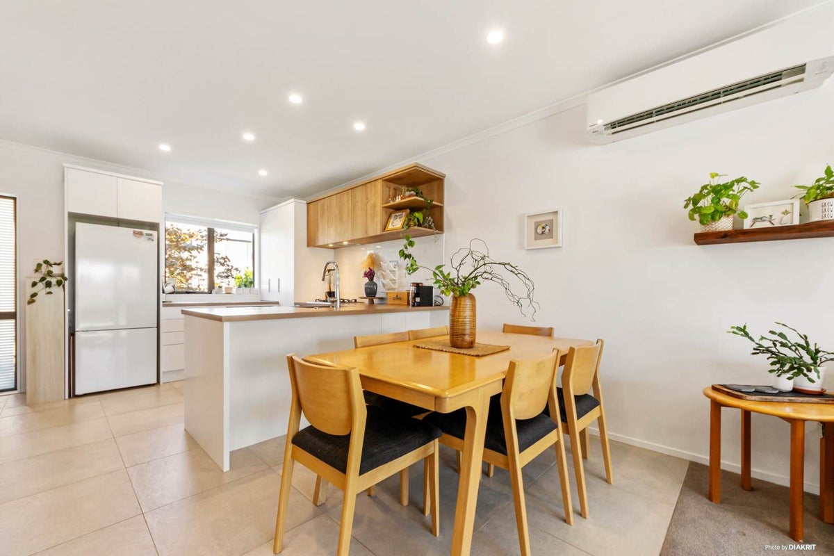 8 Adlam Lane, Takanini, Auckland - Carousel 2
