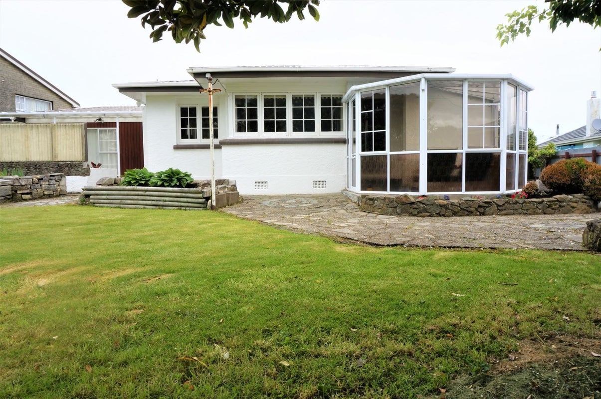265 Layard Street, Waverley, Invercargill - Carousel 1