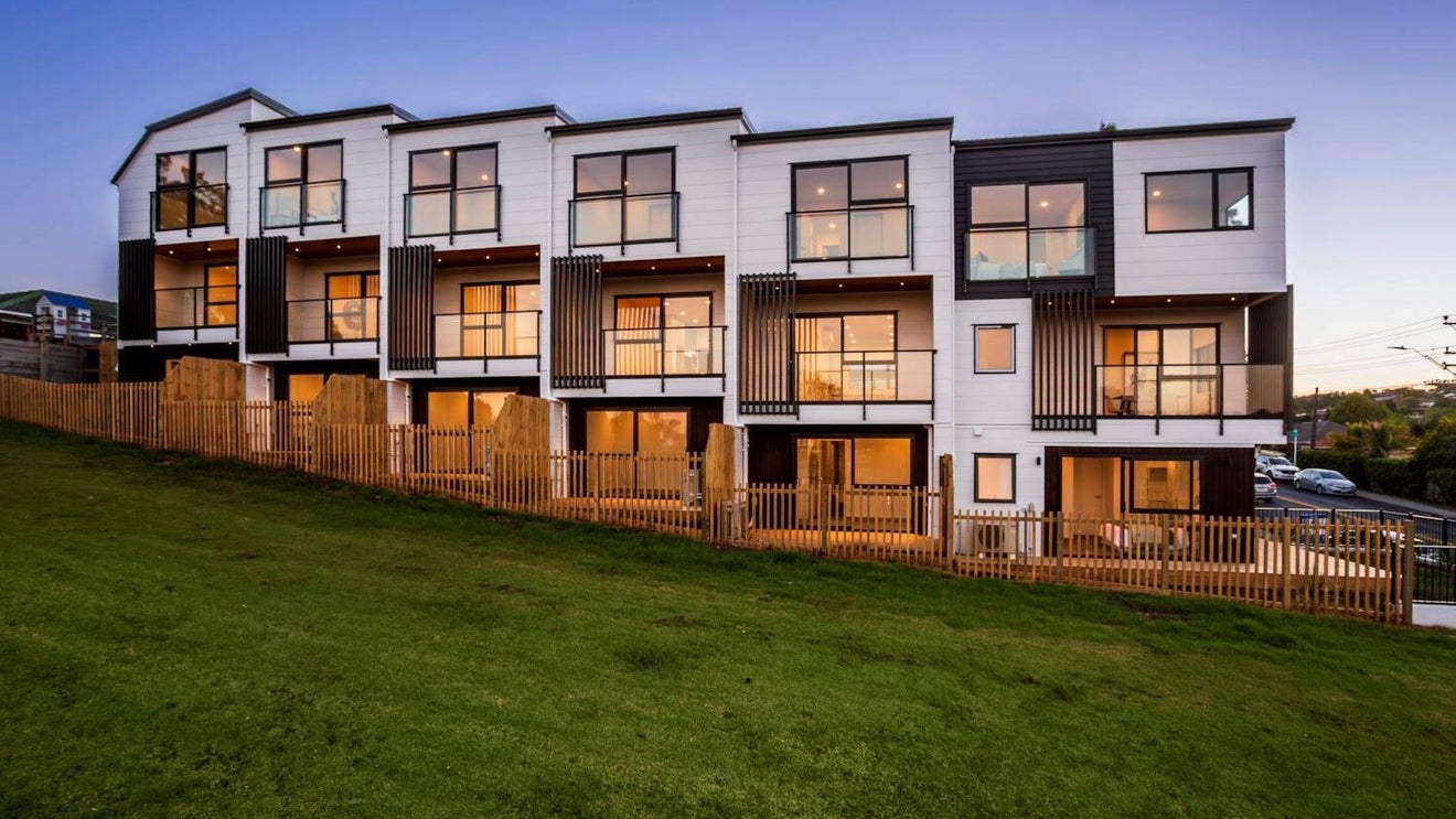 109E Archers Road, Hillcrest, Auckland - Carousel 1