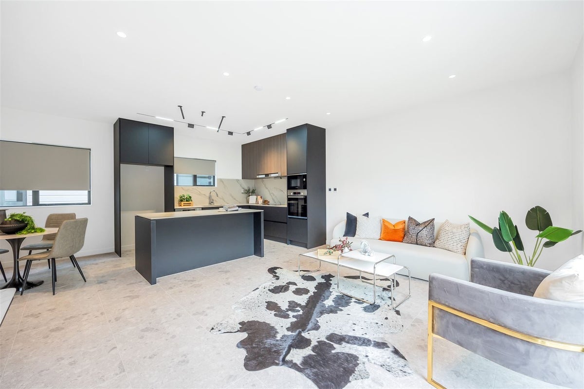 40E Evelyn Place, Hillcrest, Auckland - Carousel 2