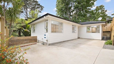 50 Castleton Street, Birkdale, Auckland - Carousel 1