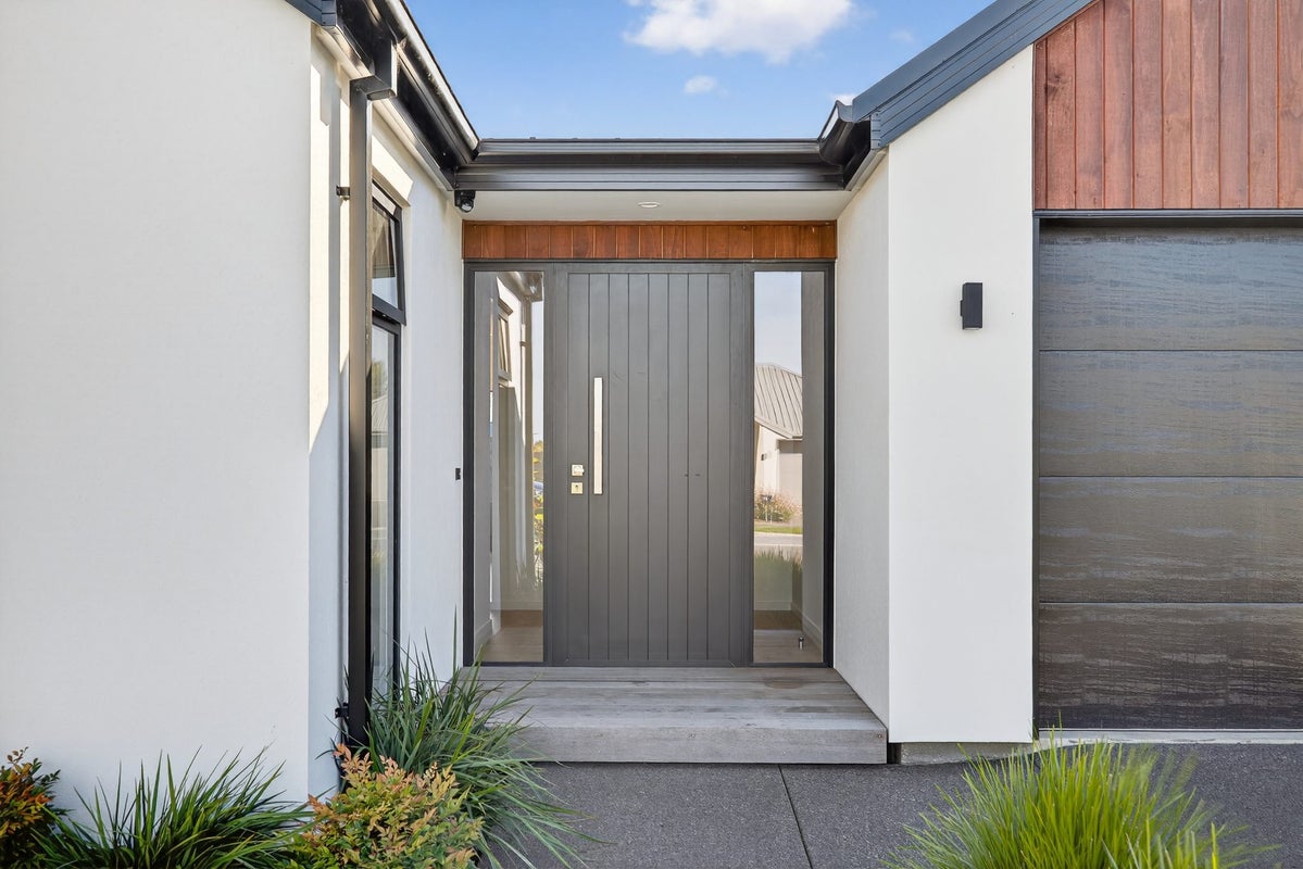 119 Skibbereen Drive, Halswell, Christchurch - Carousel 2