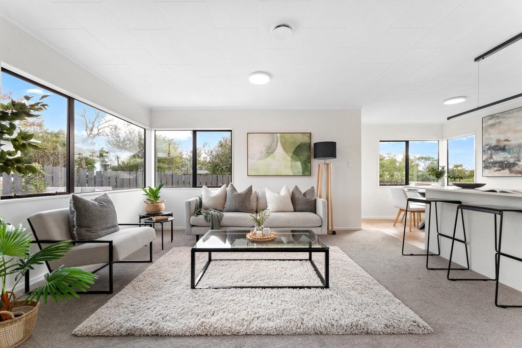 2/7 Rewarewa road, Te Atatu Peninsula, Waitakere City, Auckland - Carousel 2